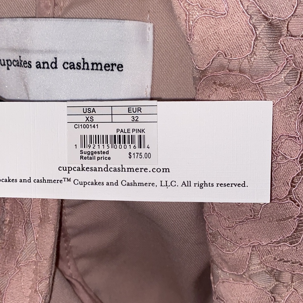 Pink coat - Picture 7 of 8